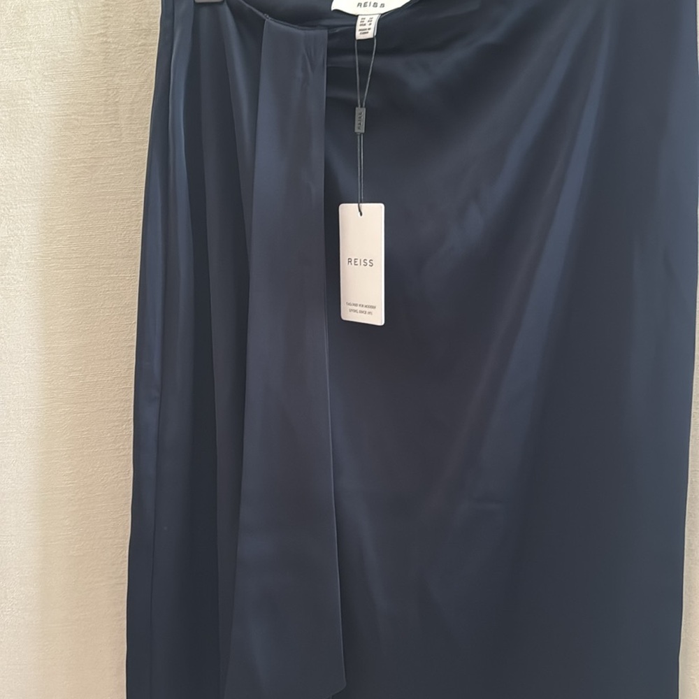 Reiss Deep Navy Side-Sash Pencil Skirt - Picture 6 of 8